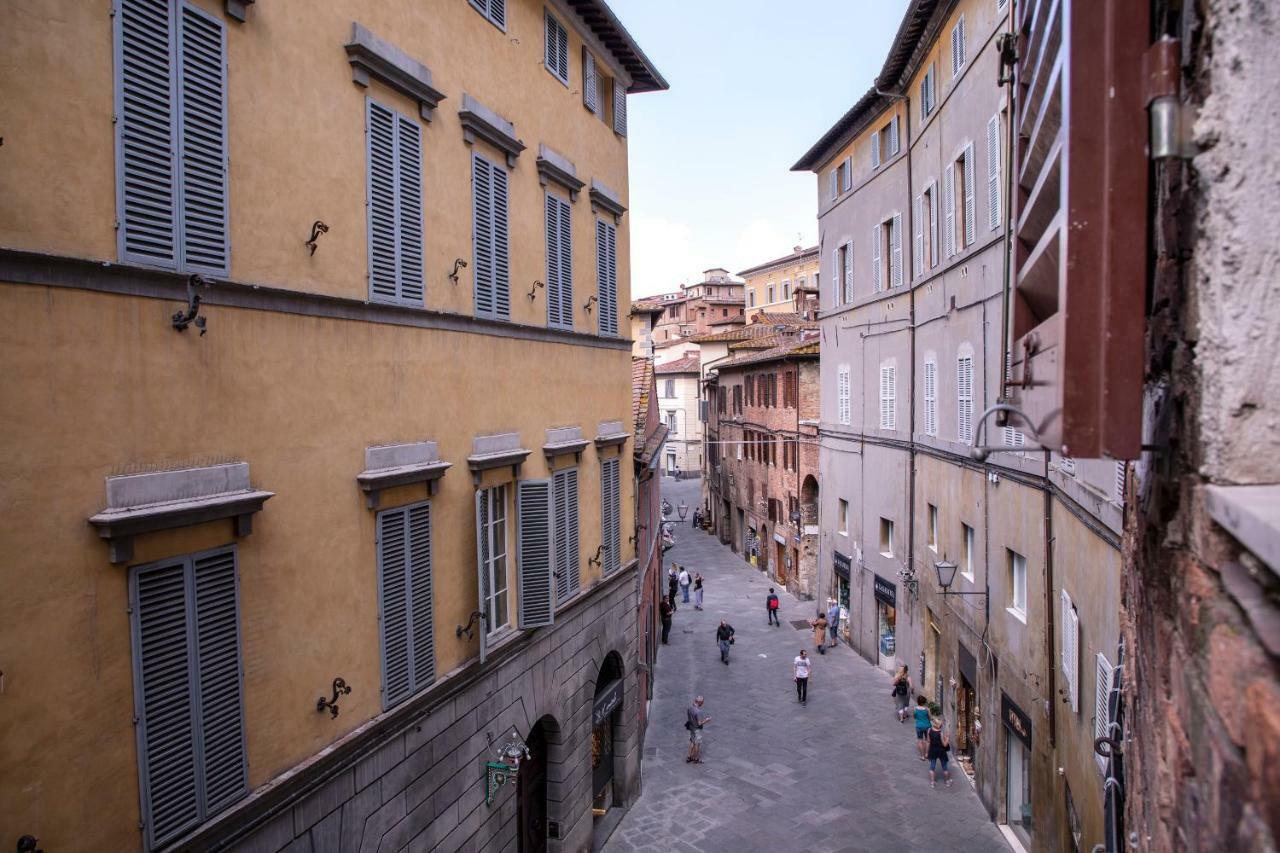 ホテルAntica Dimora Del Buongoverno シエーナ エクステリア 写真